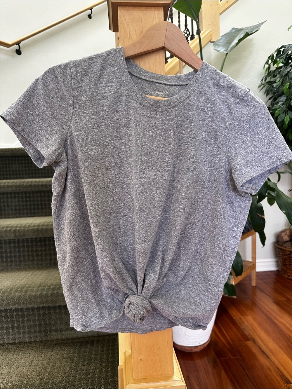 Madewell Cropped Gray Knot-Front Tee